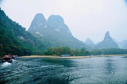 高标准自动化智慧工厂